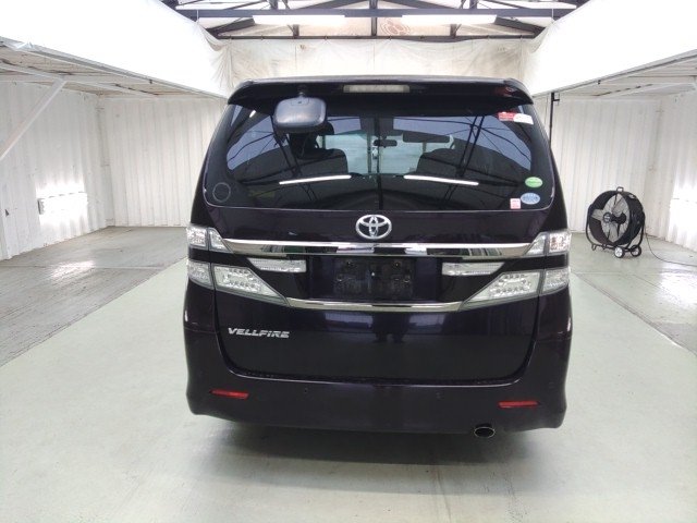 
								TOYOTA VELFIRE full									