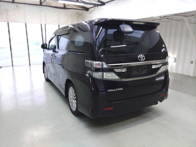 
								TOYOTA VELFIRE full									