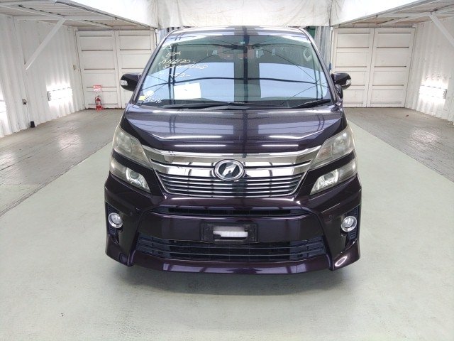 
								TOYOTA VELFIRE full									