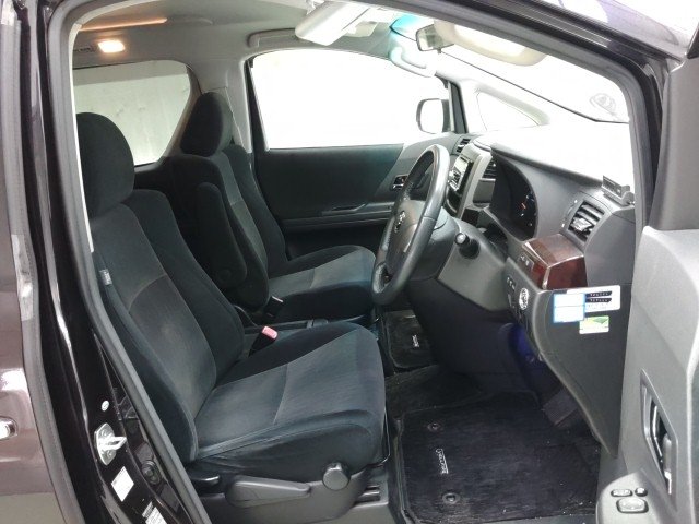 
								TOYOTA VELFIRE full									