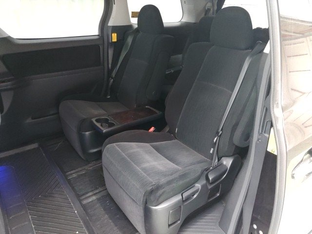 
								TOYOTA VELFIRE full									