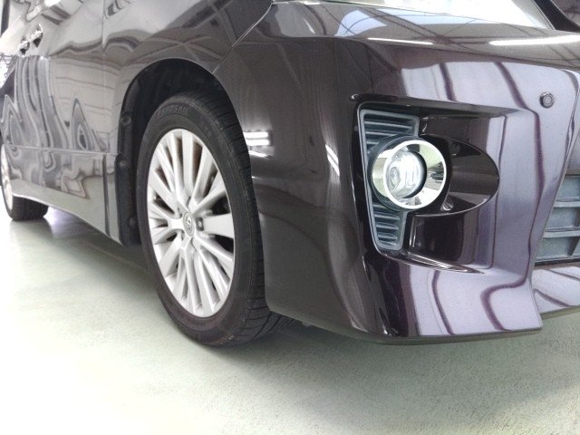 
								TOYOTA VELFIRE full									