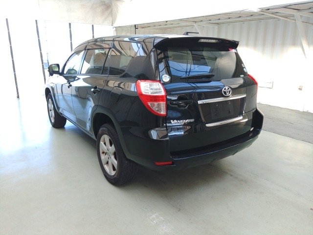 
								TOYOTA VANGUARD full									
