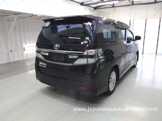 
								TOYOTA VELFIRE full									