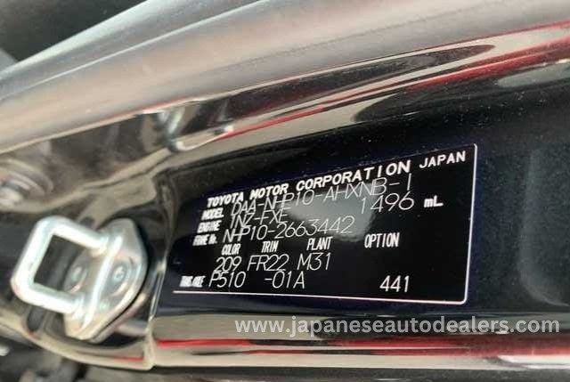 
								TOYOTA AQUA HYBRID full									