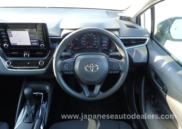 
								TOYOTA COROLLA G-X full									