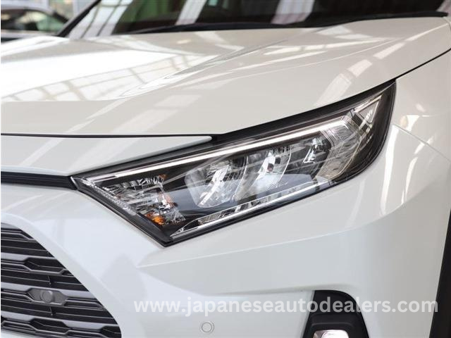 
								TOYOTA RAV4 full									