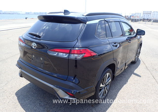 
								TOYOTA COROLLA CROSS full									