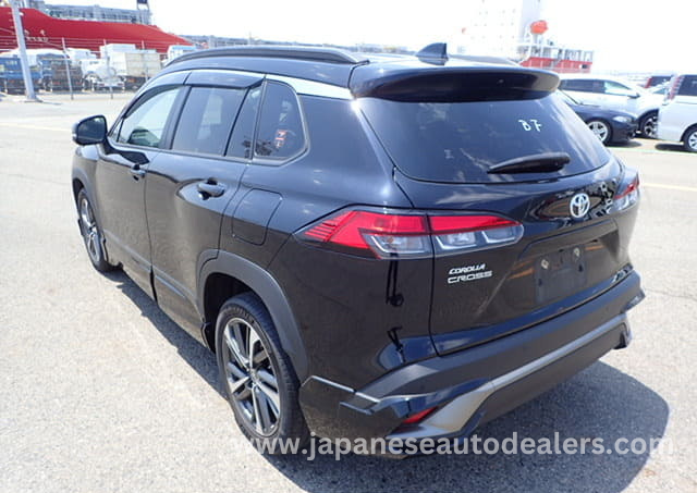 
								TOYOTA COROLLA CROSS full									