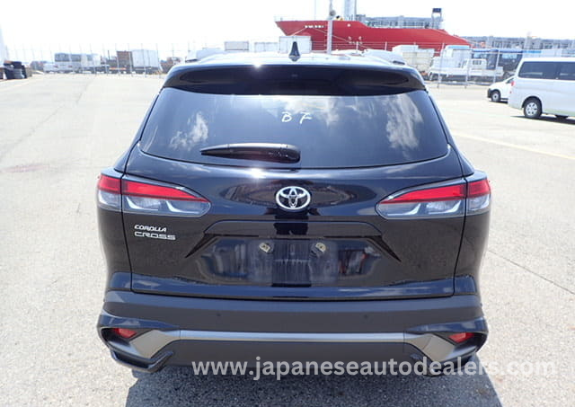 
								TOYOTA COROLLA CROSS full									