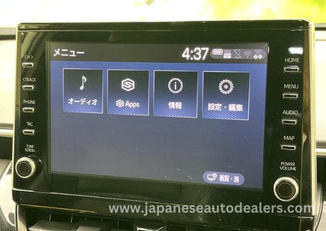 
								TOYOTA COROLLA CROSS full									