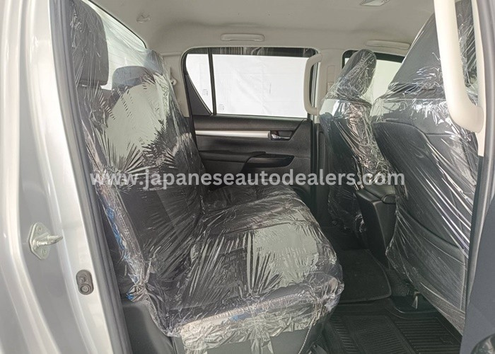 
								Toyota Hilux full									