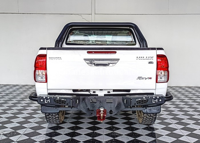 
								Toyota Hilux full									