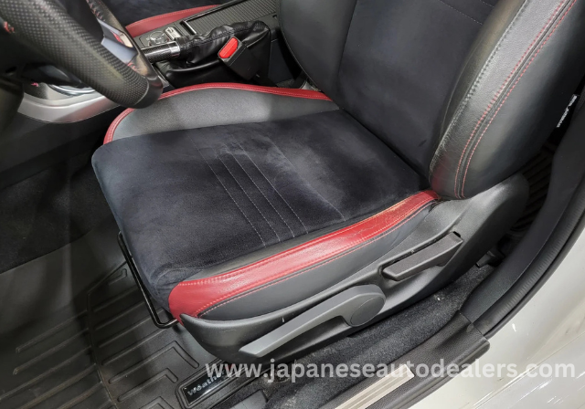 
								Subaru WRX S4 2.0GT-S full									