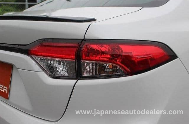 
								TOYOTA COROLLA SEDAN full									