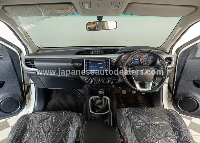 
								Toyota Hilux full									