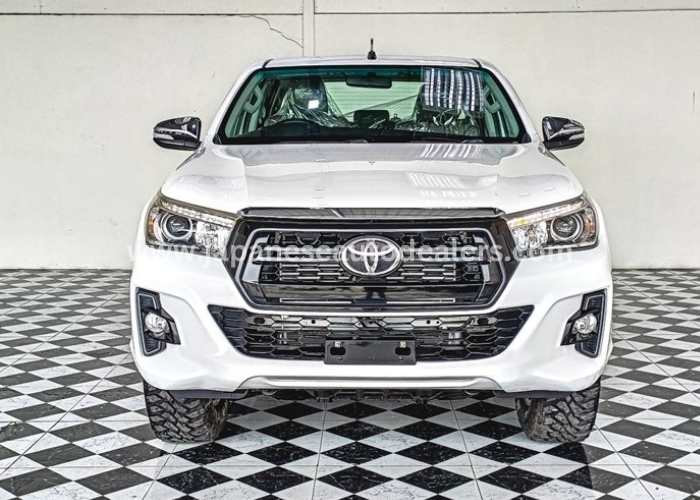 
								Toyota Hilux full									