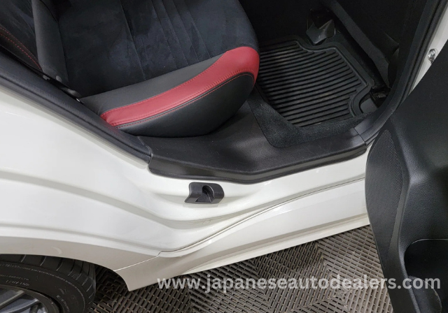 
								Subaru WRX S4 2.0GT-S full									
