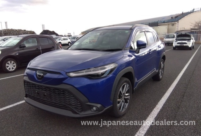 
								TOYOTA COROLLA CROSS full									