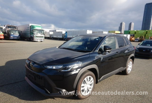 
								TOYOTA COROLLA CROSS full									