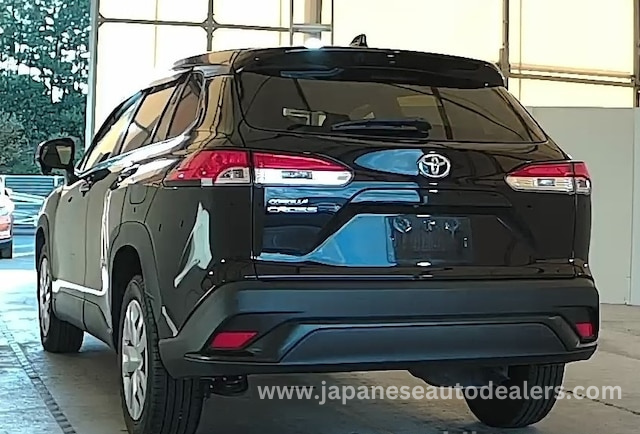 
								TOYOTA COROLLA CROSS full									