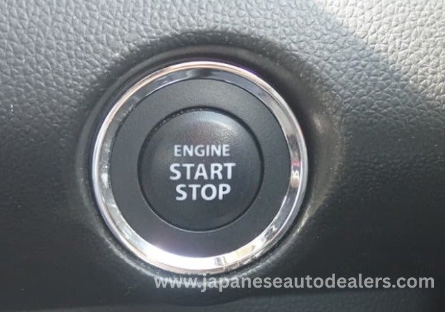 
								2017 Suzuki Swift Hybrid RS full									
