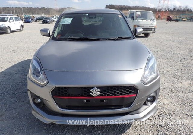 
								2017 Suzuki Swift Hybrid RS full									