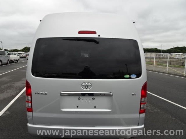 
								2018 TOYOTA HIACE COMMUTER GL – 14 SEATS full									