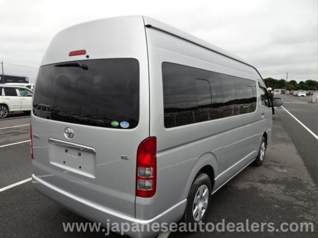 
								2018 TOYOTA HIACE COMMUTER GL – 14 SEATS full									