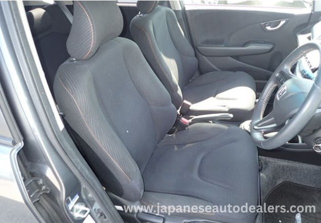 
								2013 HONDA FIT RS full									