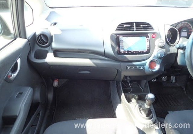 
								2013 HONDA FIT RS full									