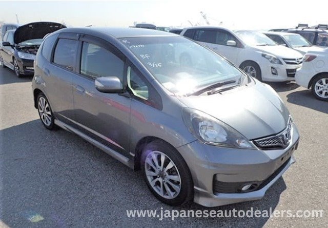 
								2013 HONDA FIT RS full									