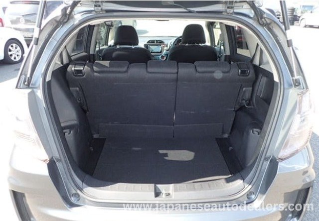 
								2013 HONDA FIT RS full									