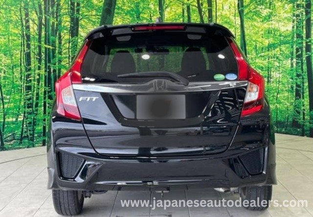 
								2015 HONDA FIT 13GS full									