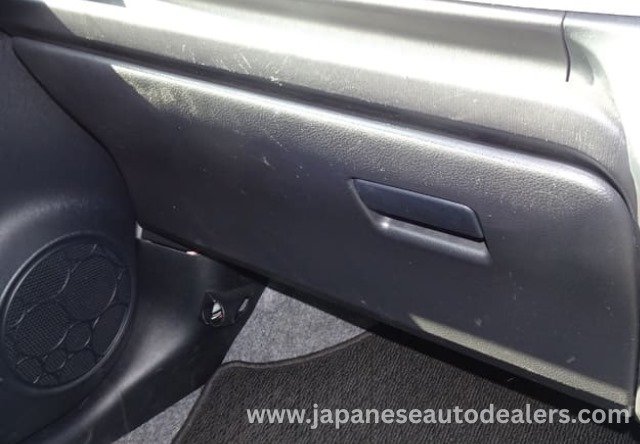 
								TOYOTA VITZ F SMART STOP PACKAGE full									