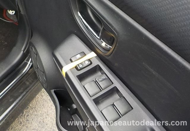 
								2012 TOYOTA VITZ RS G’ full									