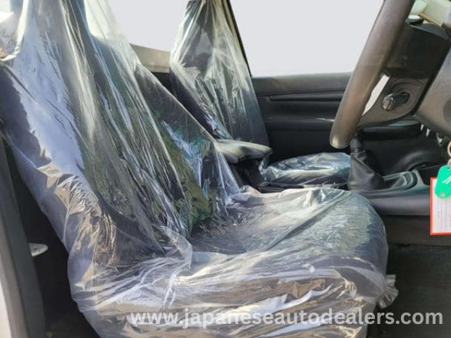 
								2012 TOYOTA HILUX SINGLE CABIN full									