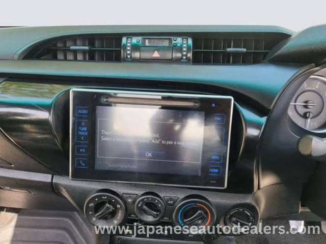 
								2012 TOYOTA HILUX SINGLE CABIN full									