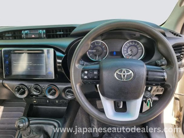 
								2012 TOYOTA HILUX SINGLE CABIN full									
