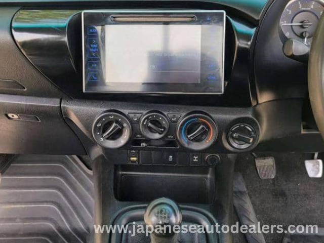
								2012 TOYOTA HILUX SINGLE CABIN full									
