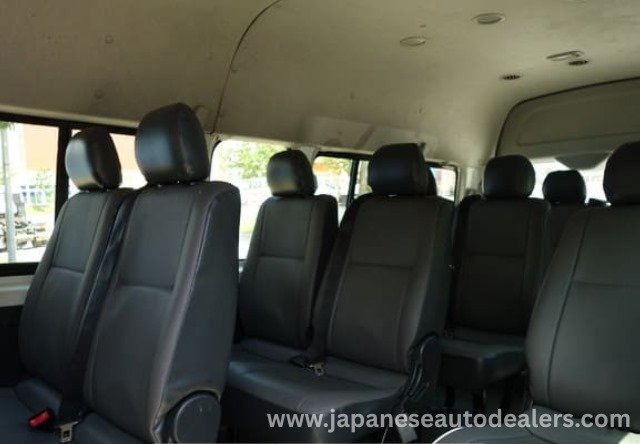 
								2012 TOYOTA HIACE COMMUTER HIACE HIROOF full									