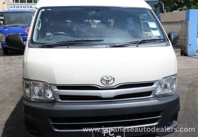 
								2012 TOYOTA HIACE COMMUTER HIACE HIROOF full									